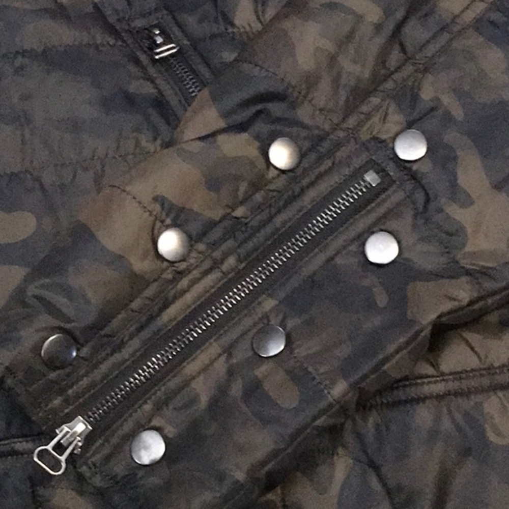William Rast Camo biker jacket - Picture 2 of 6